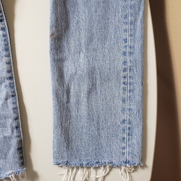 Levis 501 Womens Button Fly Light Wash Raw Hem Skinny Jeans-Size 31 - Picture 11 of 12